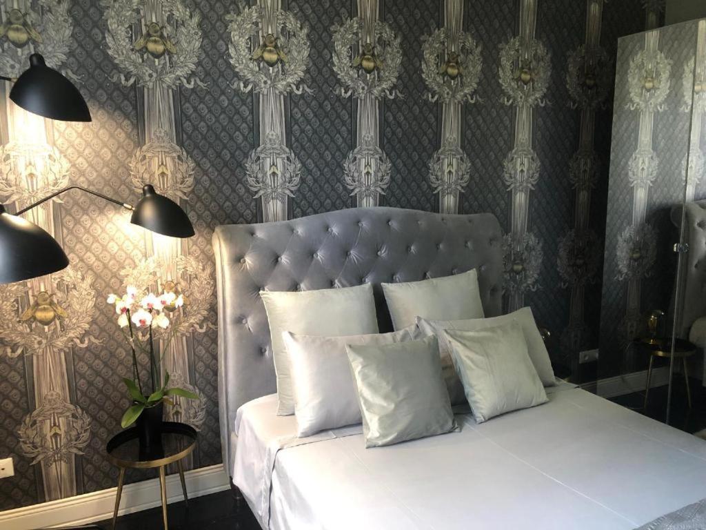 Lippi 42 Guest House Single Room'S In Villa With Garden Милан Экстерьер фото